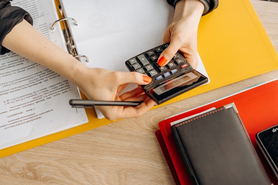 How to know when your business needs an accountant
