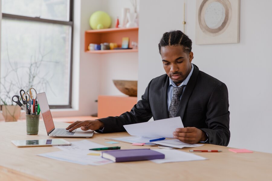 Stepping back: When should small business owners stop trying to do everything themselves?
