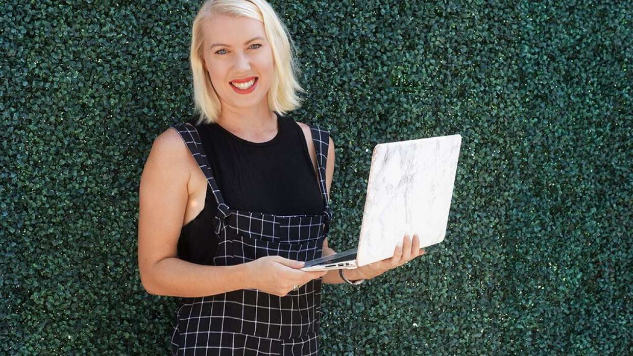 Travelling and running a business: How one entrepreneur is doing it all